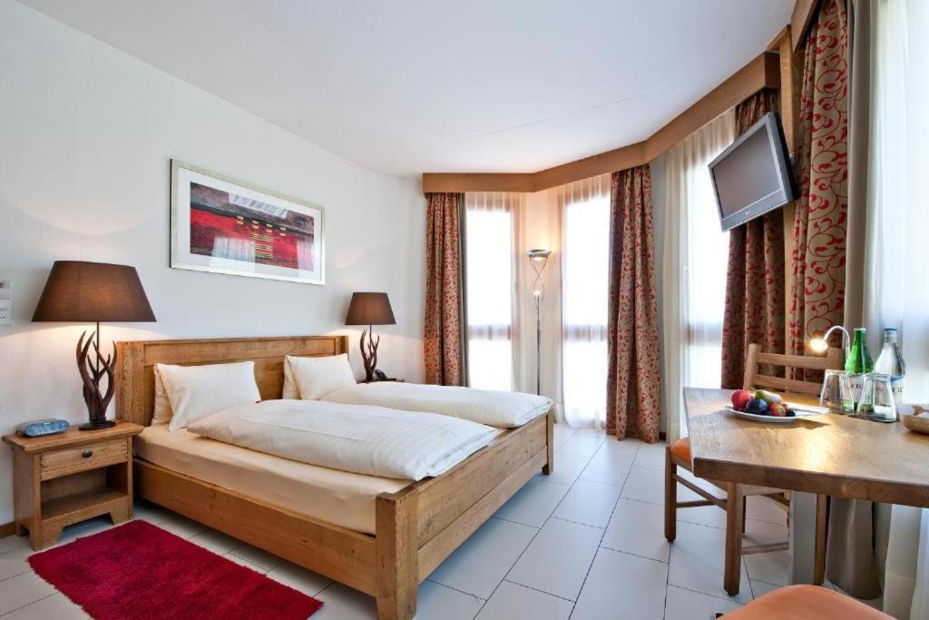 Station Hotel